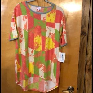 Lularoe Women’s Tunic Sz XS NWT. Oversized